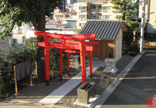 出世稲荷神社・八耳神社・葵神社