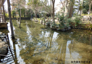 二宮神社お池